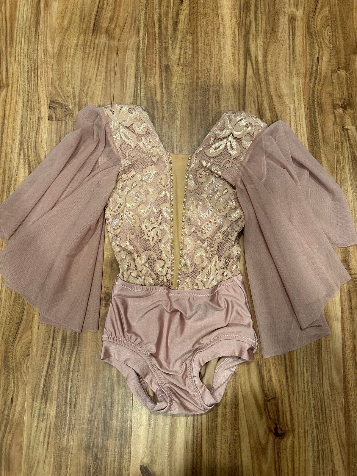 Gorgeous NEW Youth fully custom costume.