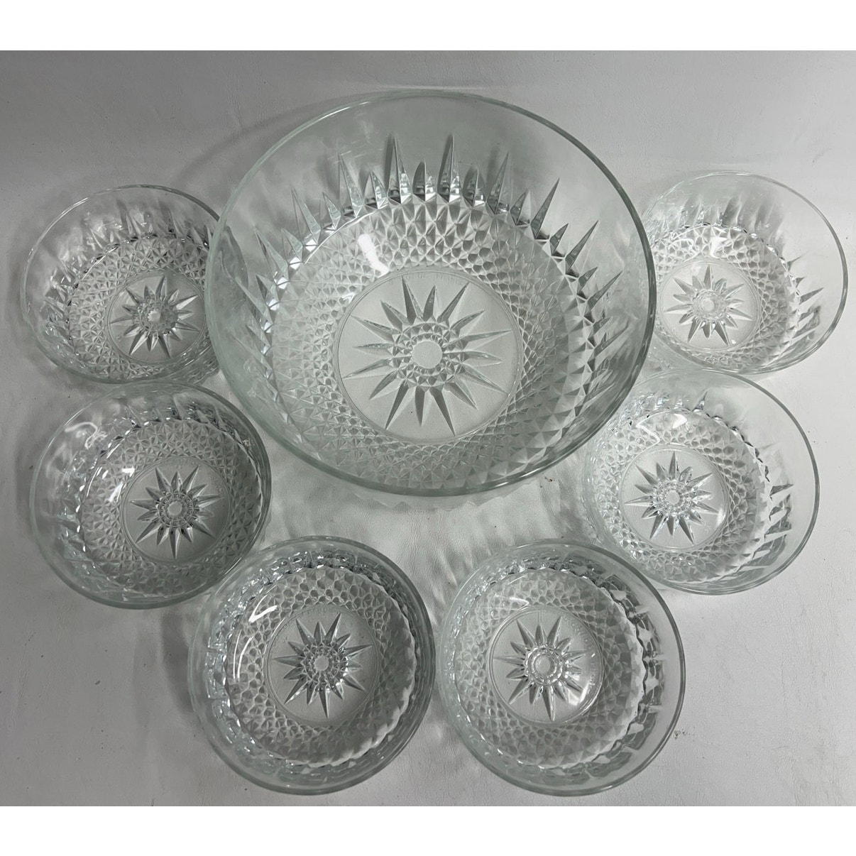 Vintage Arcoroc Depression Glass 7-piece Serving Bowl Set 1 Large 6 Small