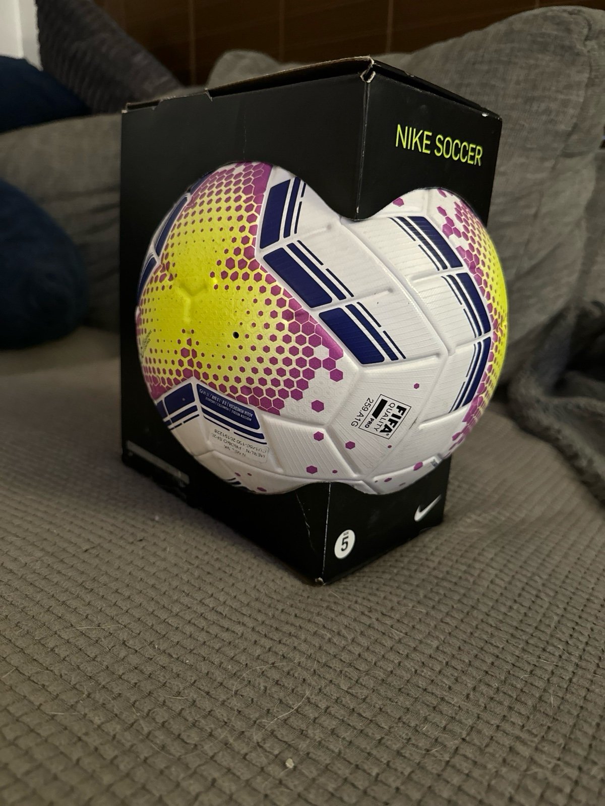 Nike merlin official match ball new in box