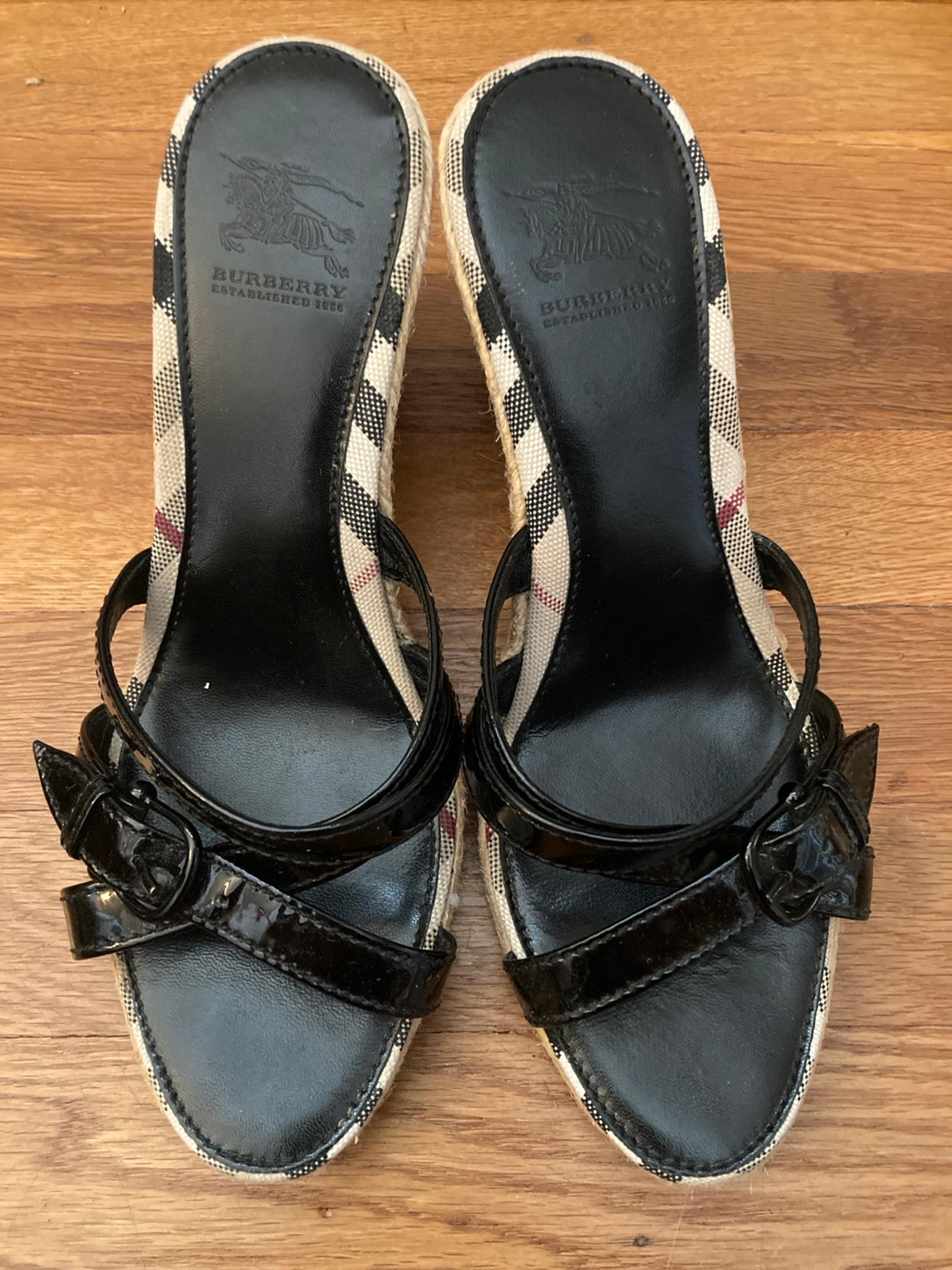 Burberry Espadrilles Wedges