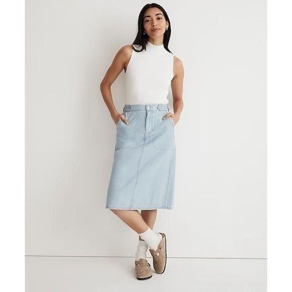 Madewell Denim Tab-Waist A-Line Midi Skirt in Lynnhaven Wash Size 24