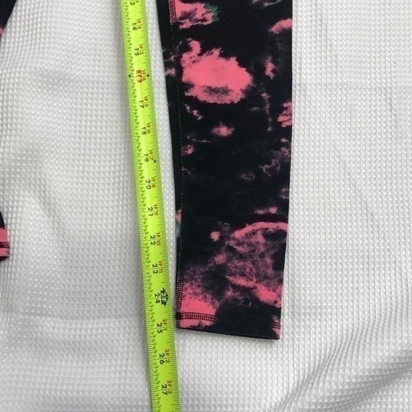 Alo yoga size 4 leggings0302