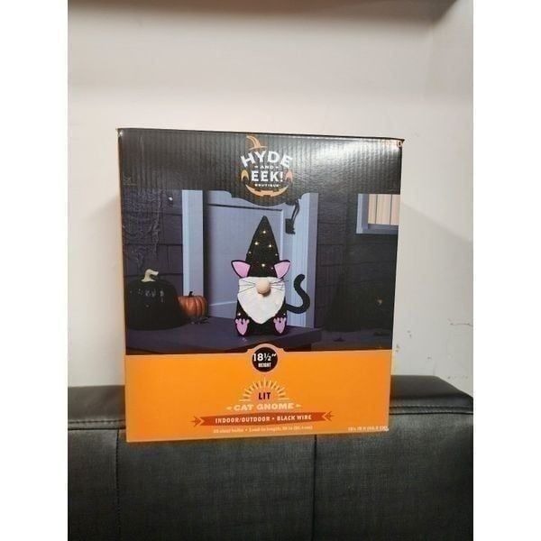 18.5 Incandescent Cat Gnome Halloween Novelty Sculpture Light - Hyde & EEK! Bou