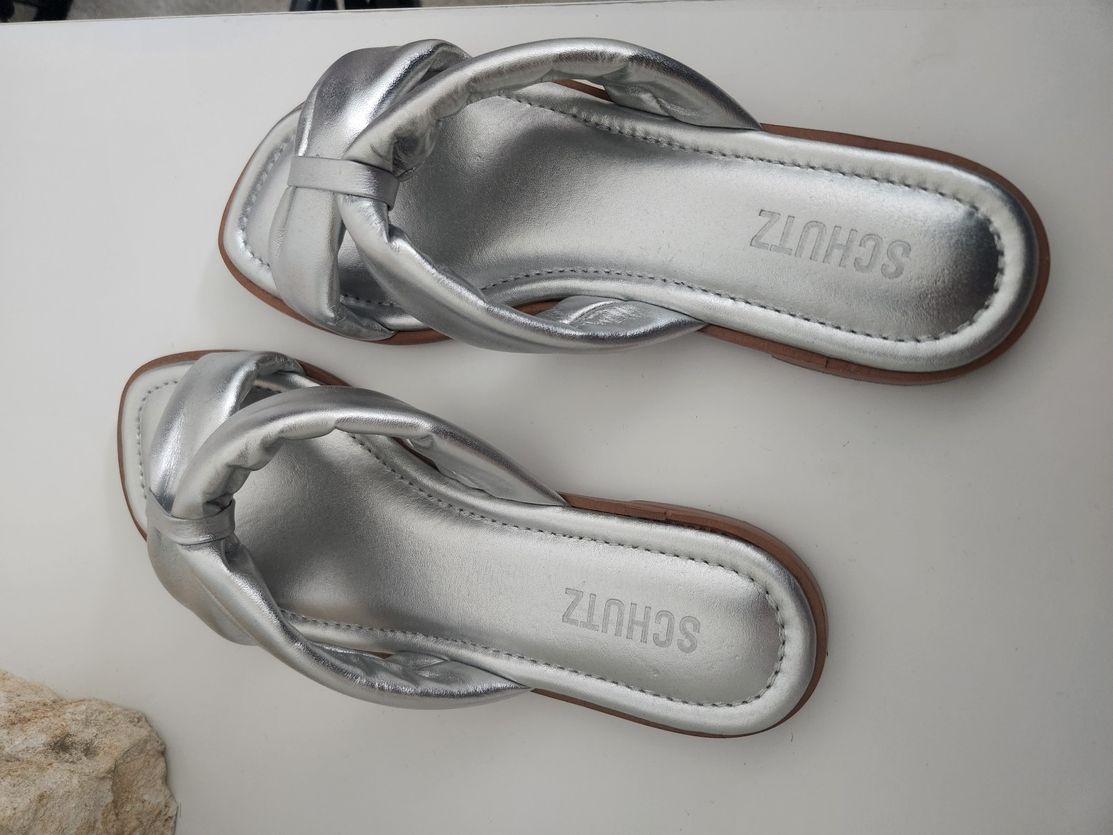 Schutz Leather Bow Sandal