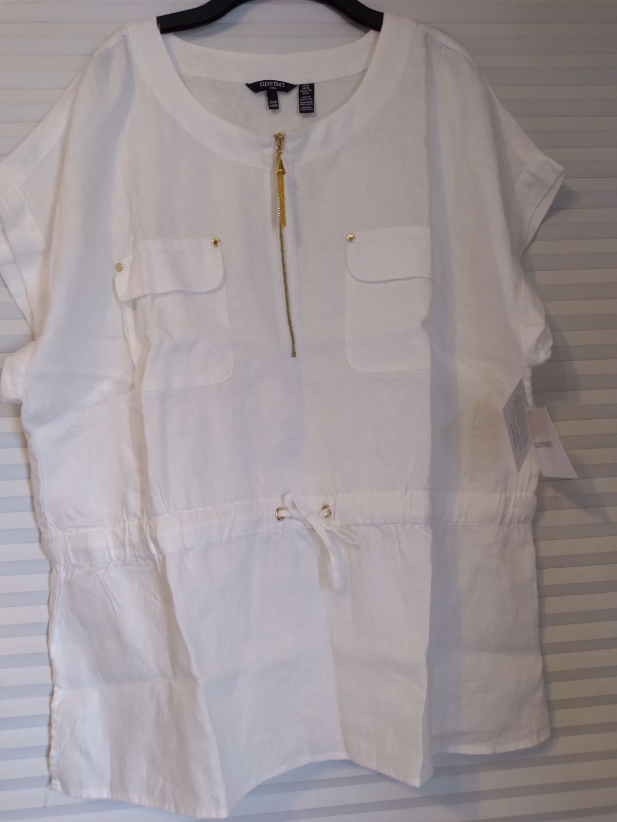 ELLEN TRACY white 100% linen tunic.