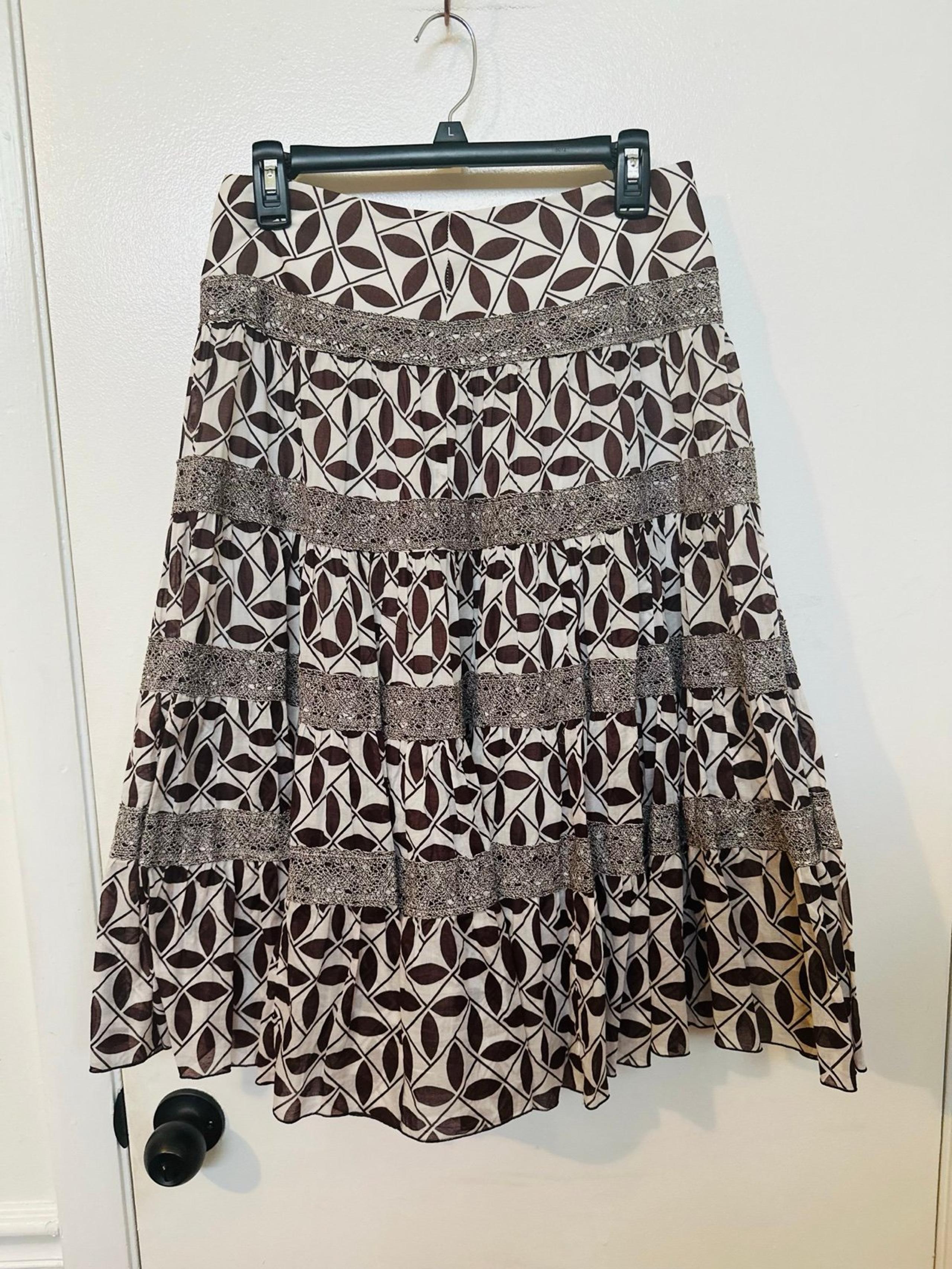 Trina Turk Aline Skirt Woman’s 2 Brown Floral Tiered Crocheted hemp Boho peasant