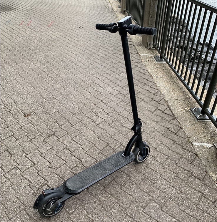 Electronic scooter