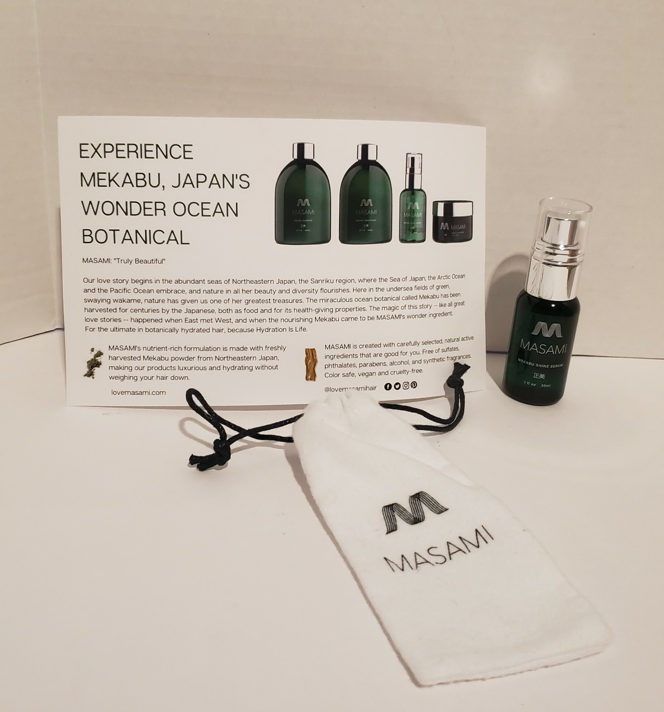 MASAMI Mekabu Hydrating Shine Serum Travel Size 1 oz/30mL & Pouch New MASAMI Mekabu Hydrating Shine Serum Travel Size 1 oz/30mL & Pouch New