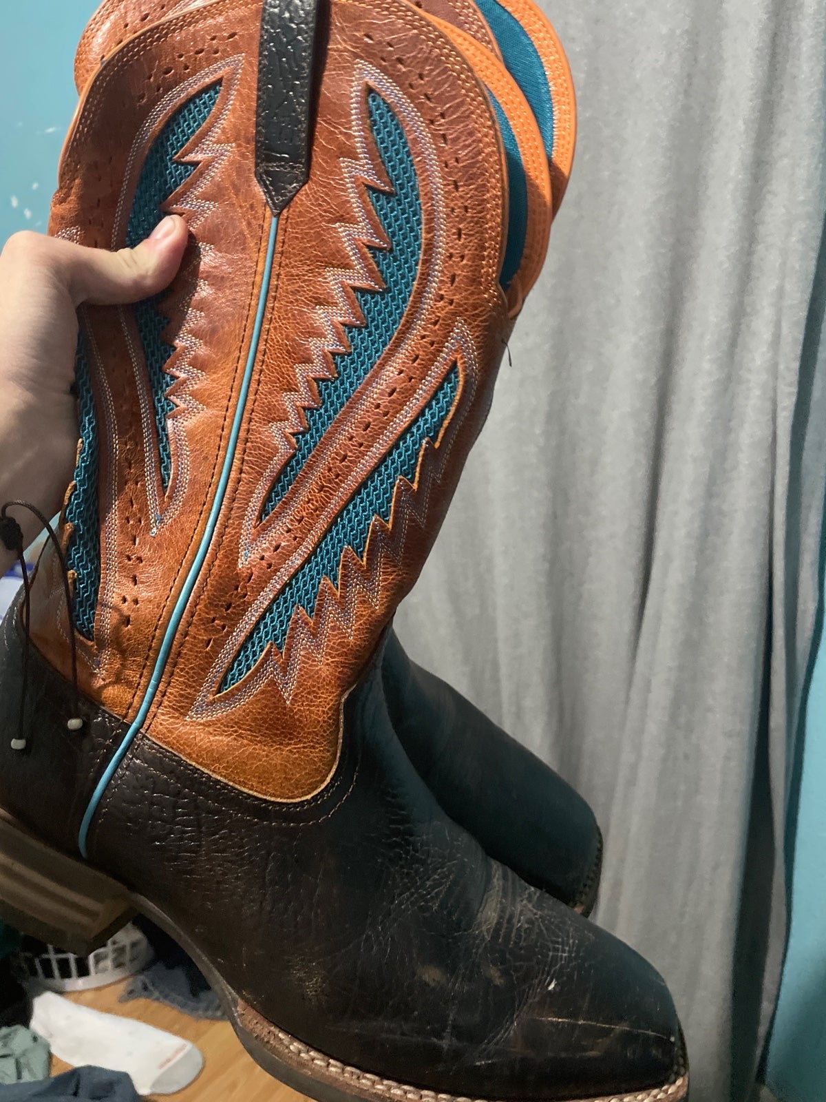 Ariat cowboy boots
