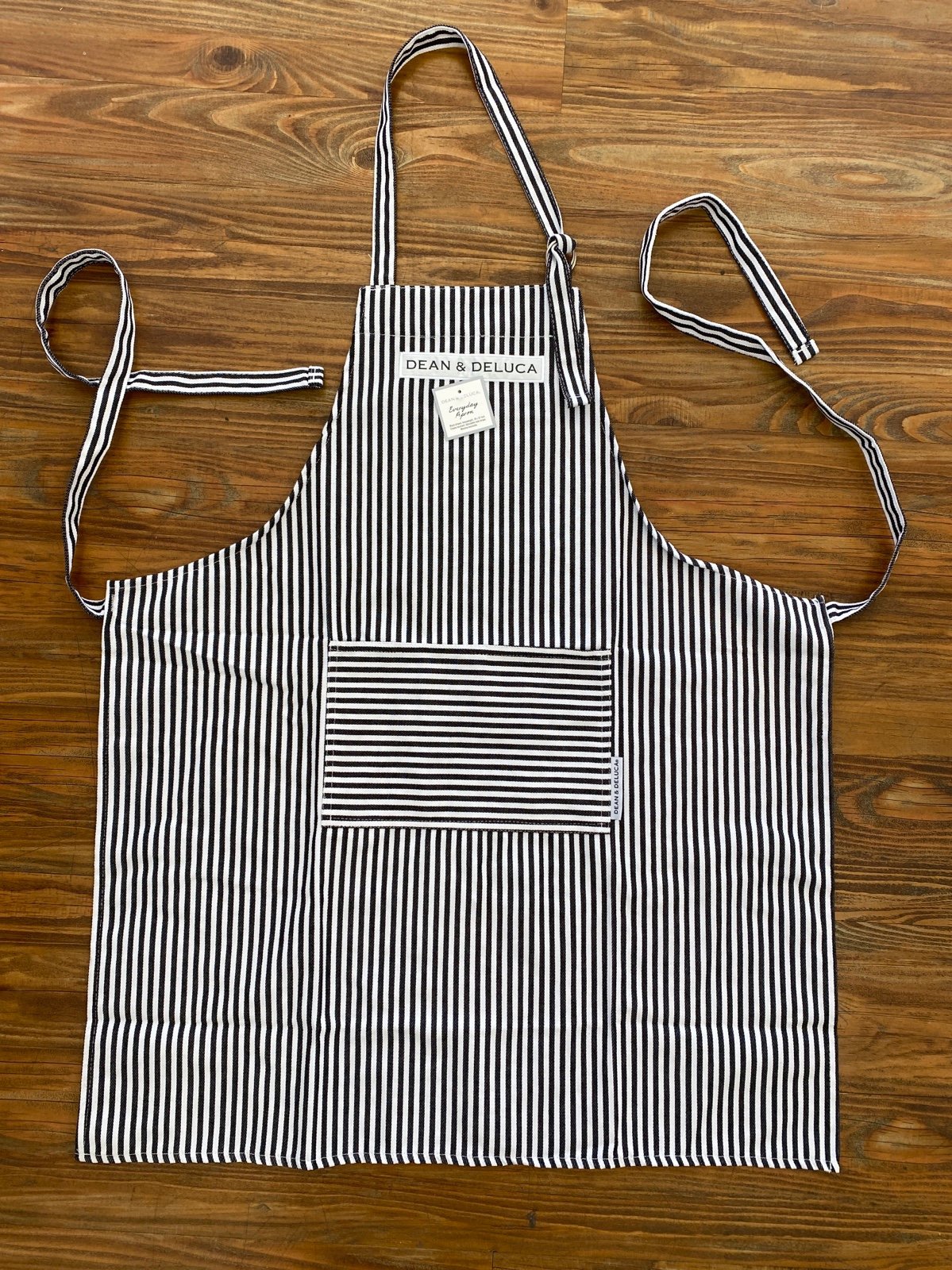 Dean & Deluca Apron, brand new with tags