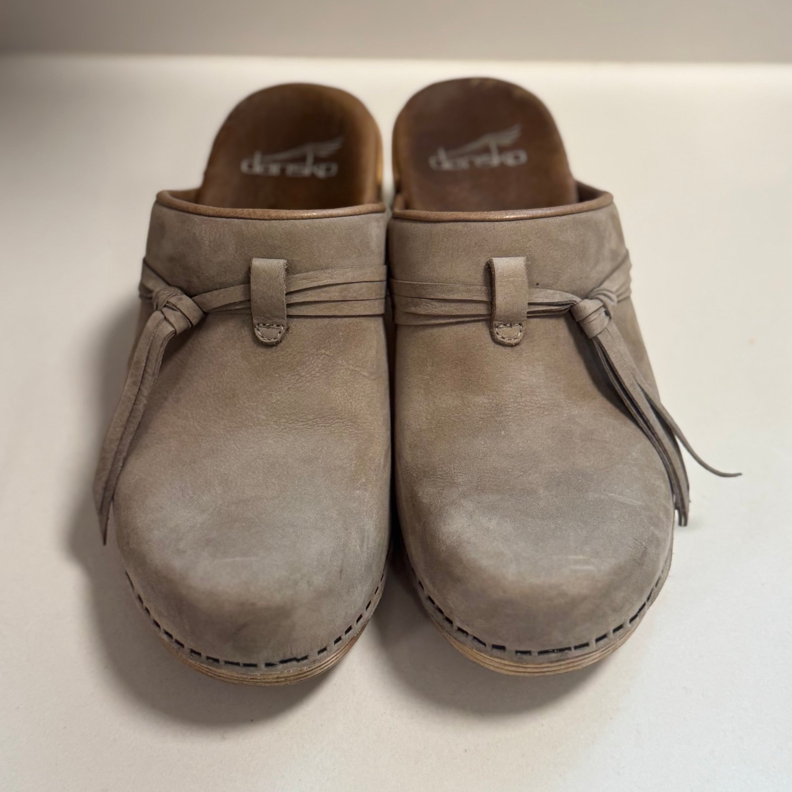 Dansko Women Size 36 Miriam Clog Slip On Suede Tassel Comfort US Size 6