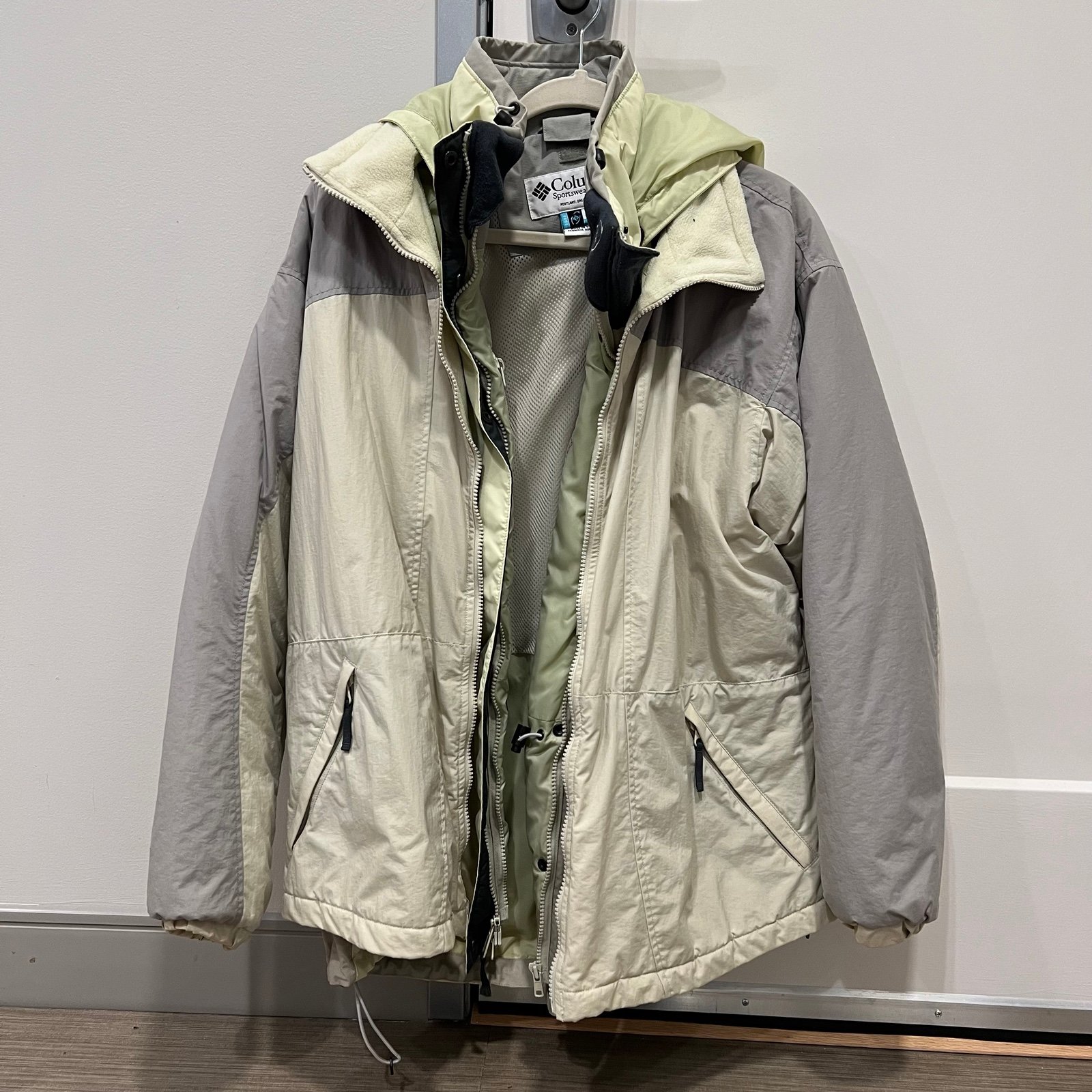 Columbia women’s interchangeable jacket