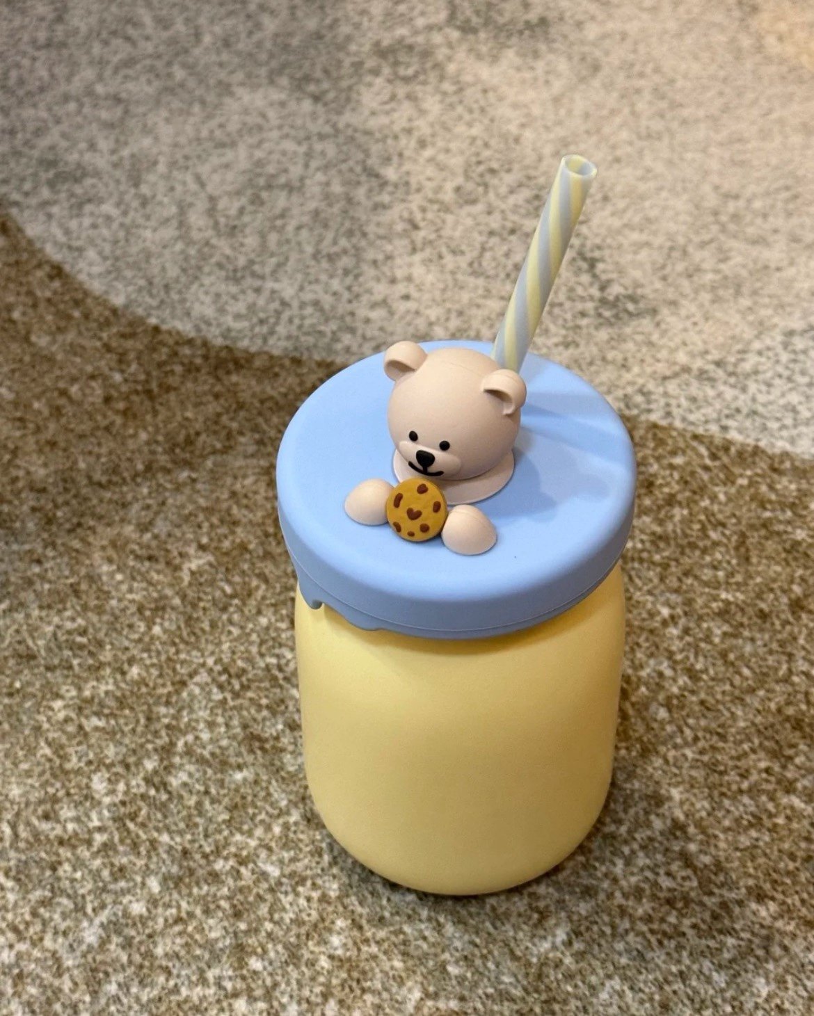 Starbucks cookies bear milk butter yellow color Ceramic bottle 12oz W/ straw