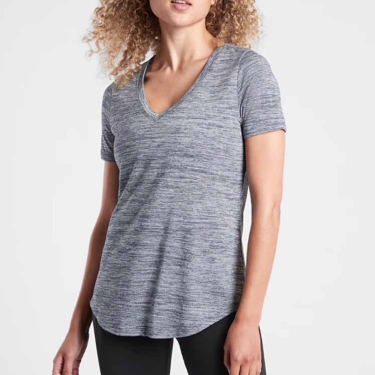 ATHLETA | BREEZY SCOOP V TEE Flint Heather medium