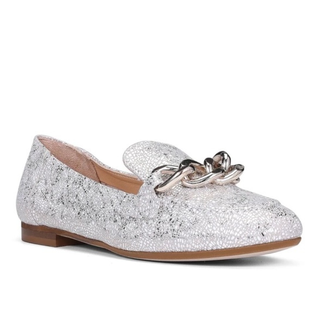 DONALD PLINER Beige Pebbled Chain Metallic Balton Slip On Leather Loafers