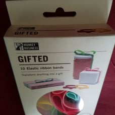 Gifted elastic Ribbons
