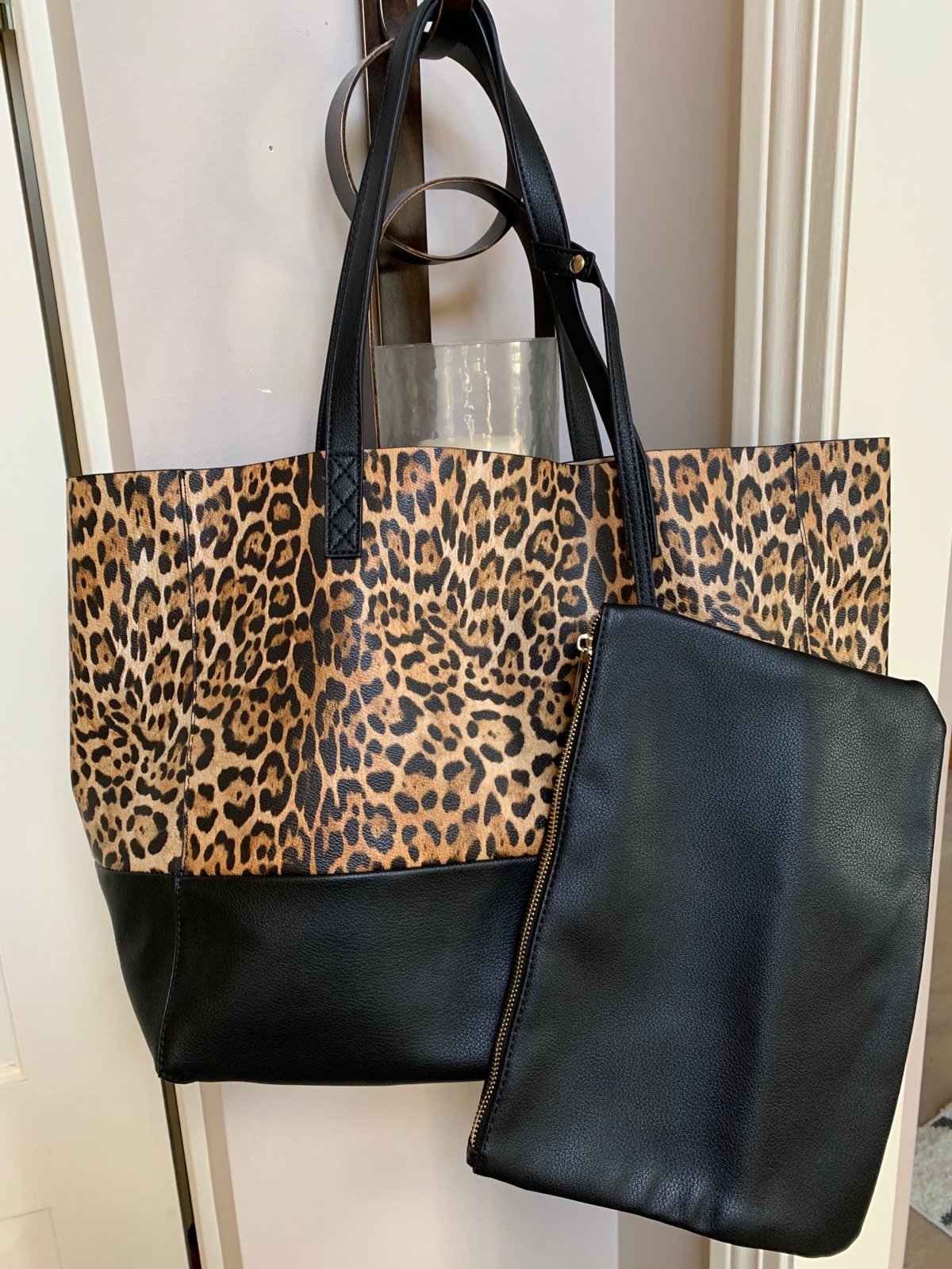 Chicos leopard tote 2025