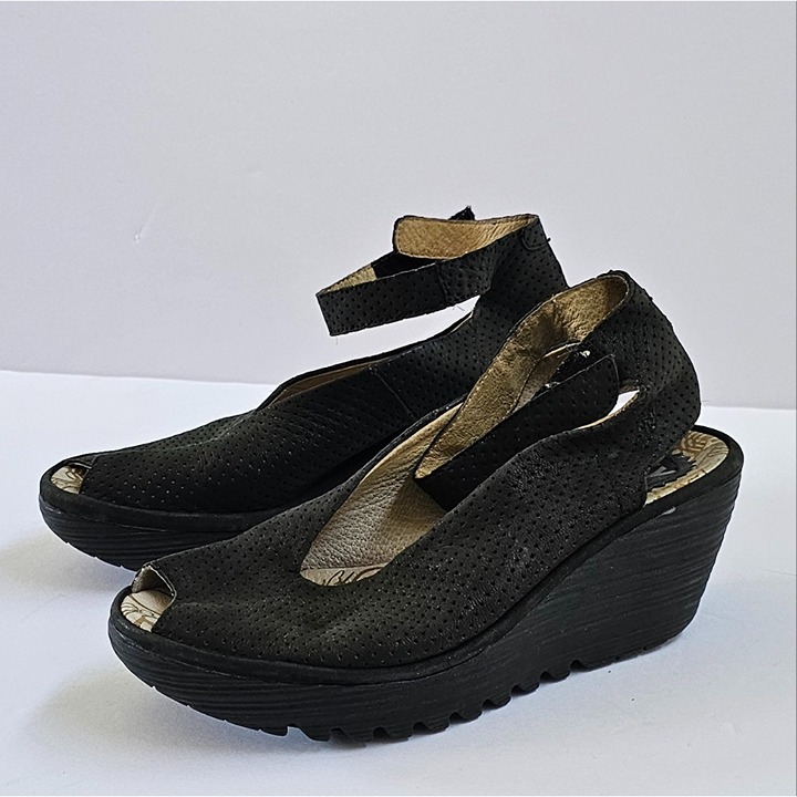 Fly London YALA PERF Wedge Sandal Size 38 Black