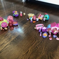 Fashion, Play, Home Littlest PetShop Set