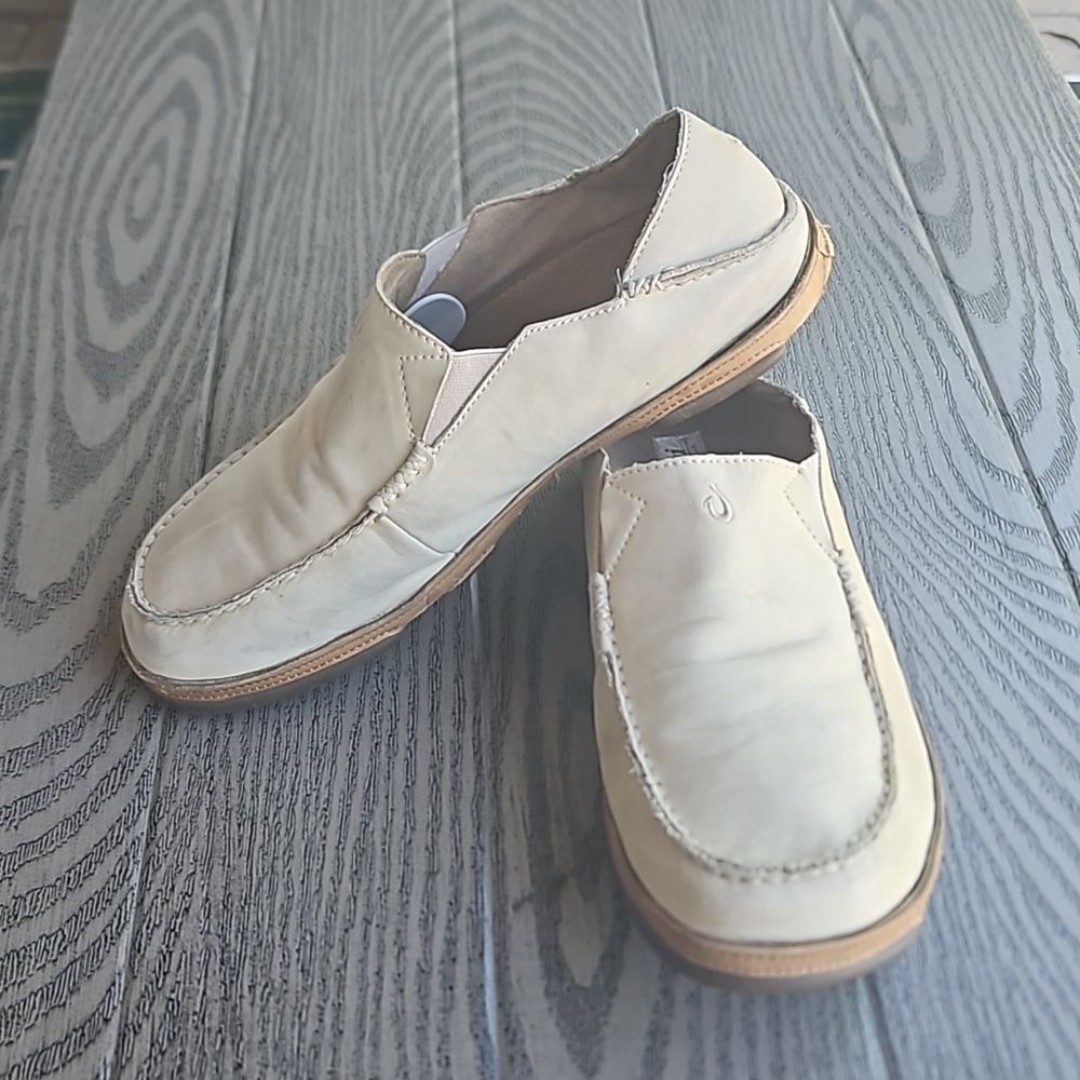 Olukai Moloa leather slip on loafers in nubuck toffee ray - Mens size 10.5