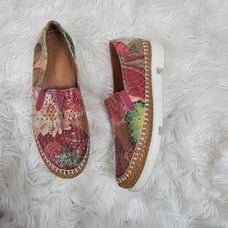 L'Amour des Pieds Women's Stazzema Flats Floral Perforated Leather Size 6