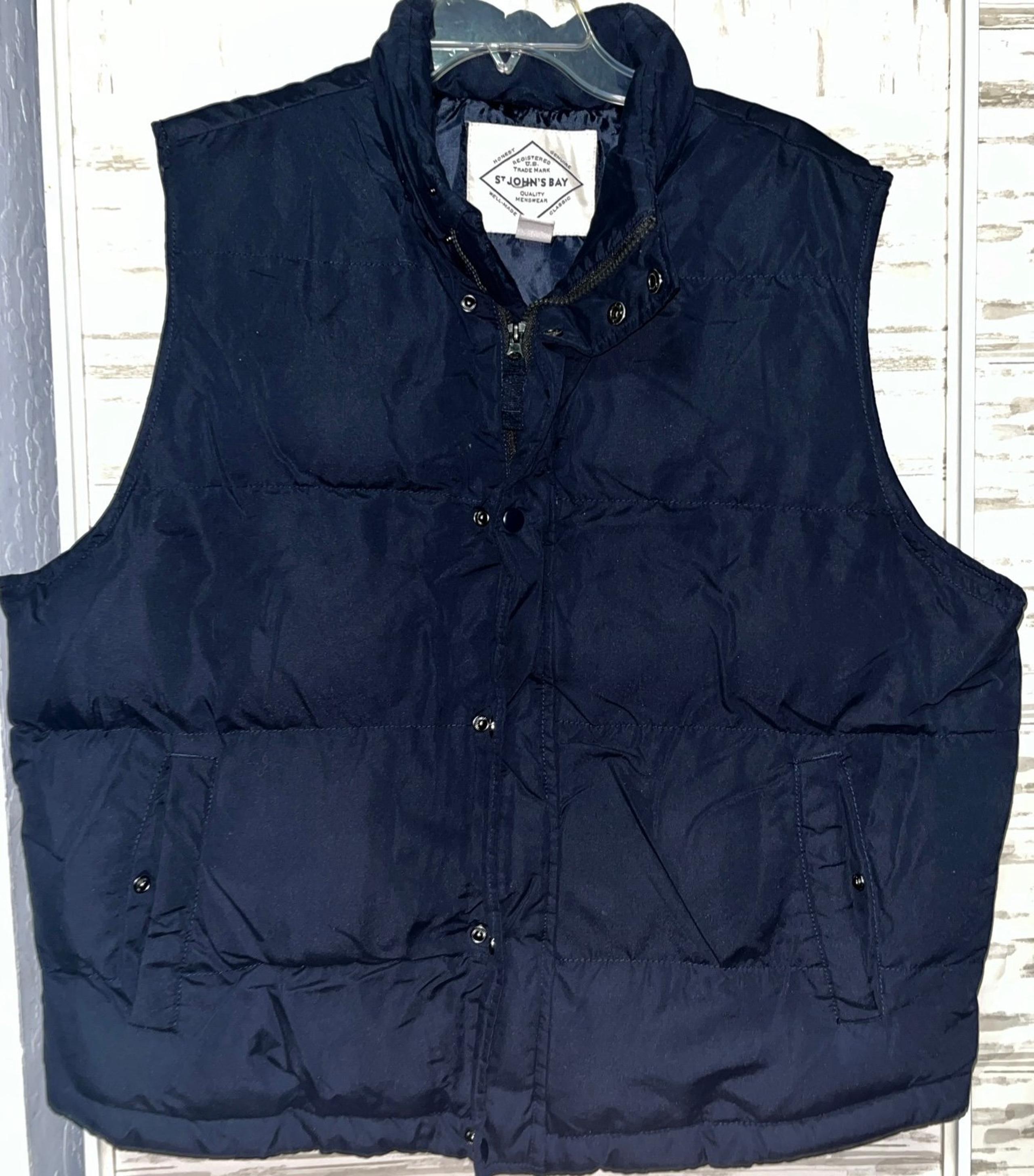 St John's Bay Puffer Vest Full Zip Men's Size XL Navy winter outdoor jacket