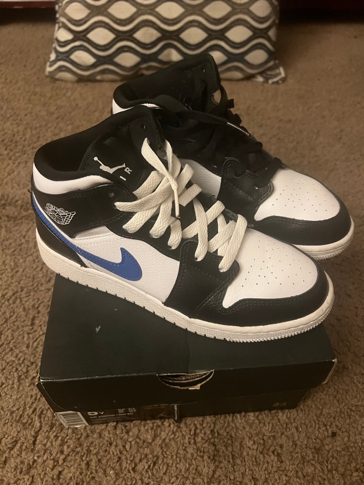 Nike Air Jordan 1 Mid