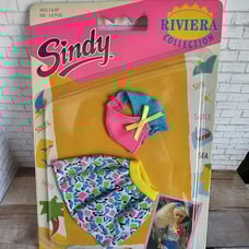 Hasbro 1989 Vintage Sindy European Fashion Doll MIP Riviera Collection Clothes