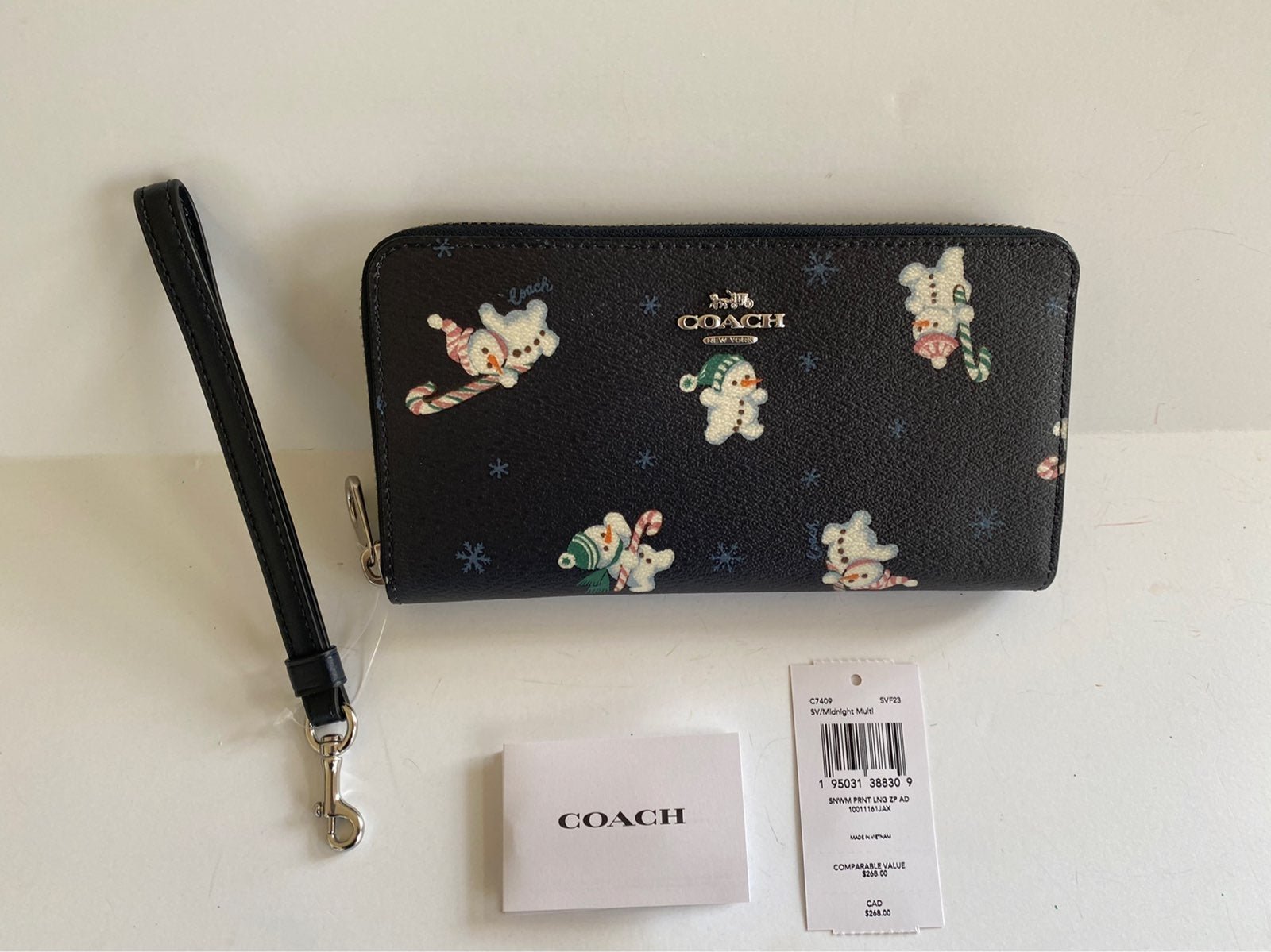 NWT New Coach Long Zip around Snowman Print Wallet