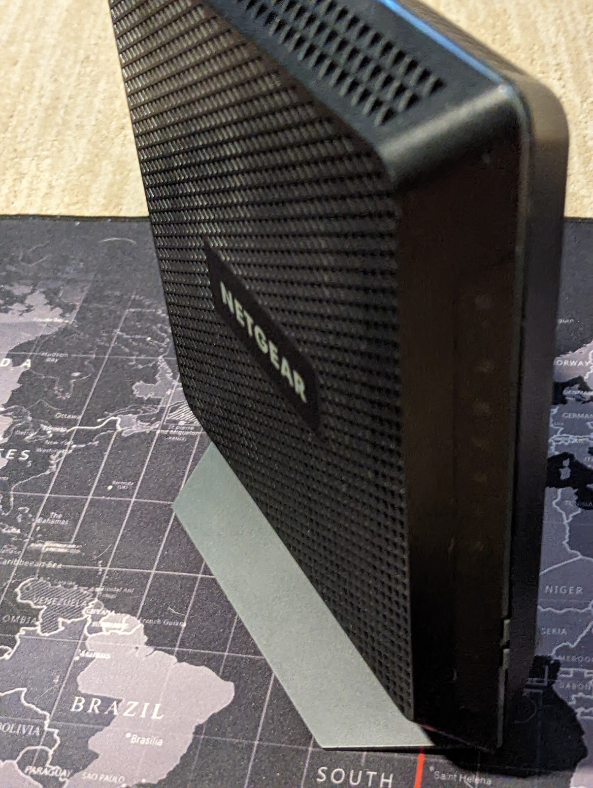 NetGear Nighthawk Dual-Band AC1900 Router with 24 x 8 DOCSIS 3.0 Cable Modem