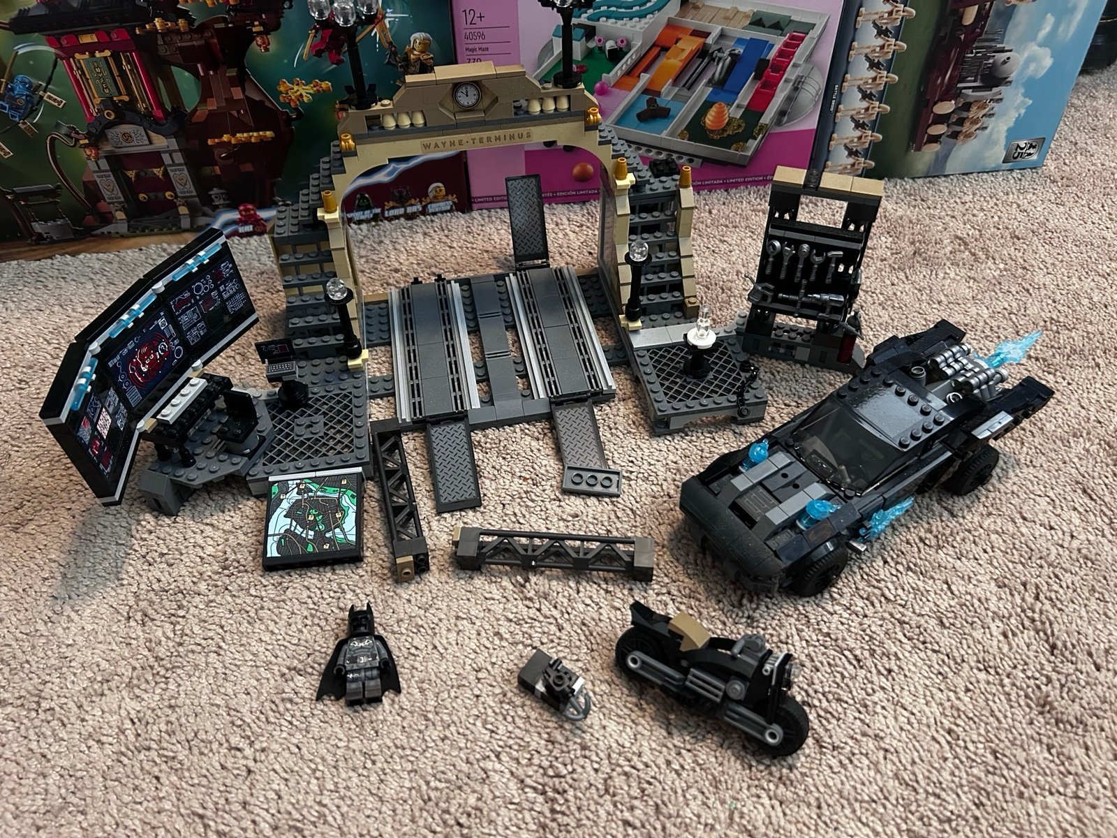 HUGE Lego Set LOT Marvel Harry Potter Batman Pirates Lego Movie Ninjago