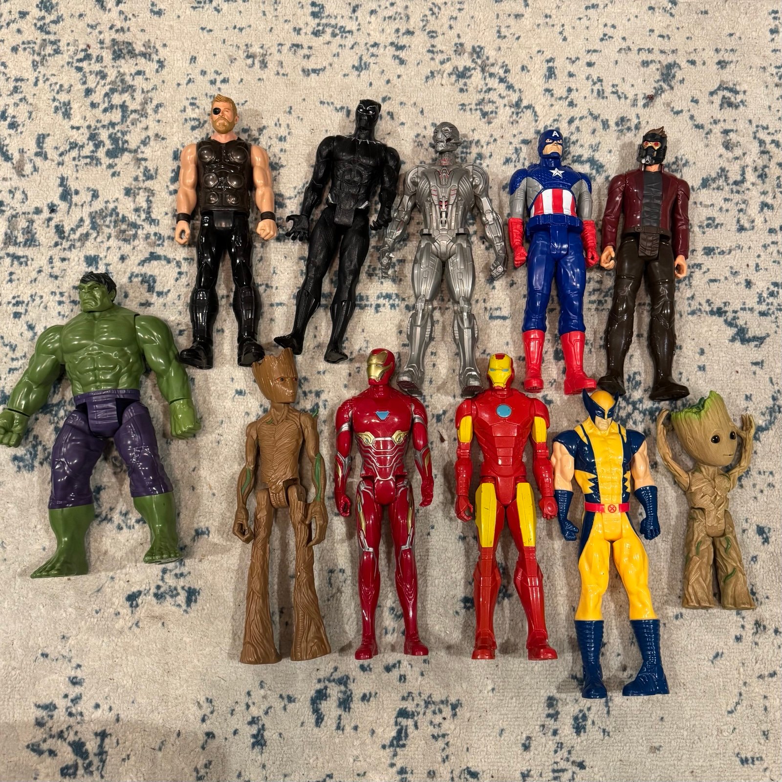 Marvel Avengers Universe 12” Action Figures With Bonus Groot Multiverse