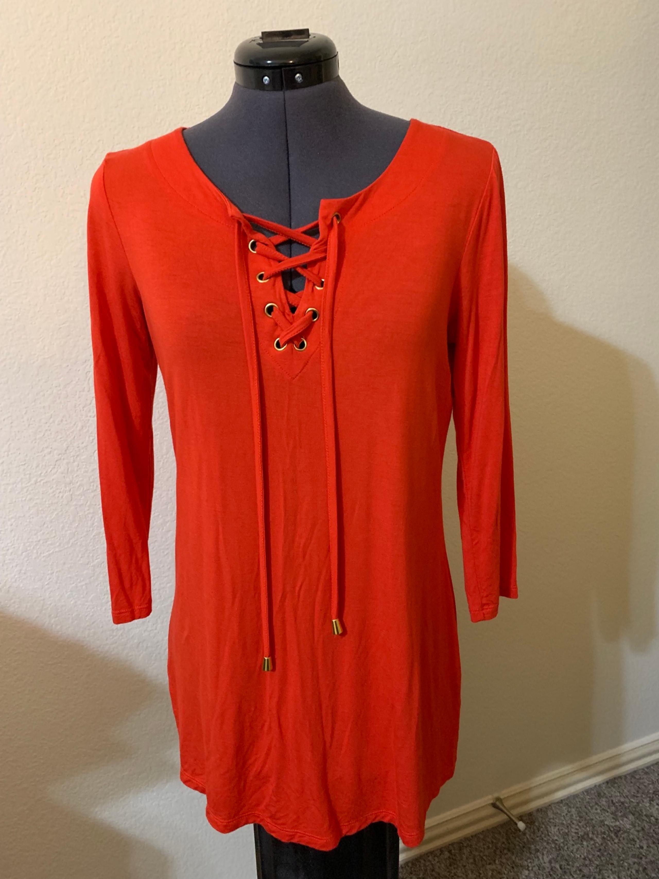Cupio lace up v neck long sleeve knit top size small