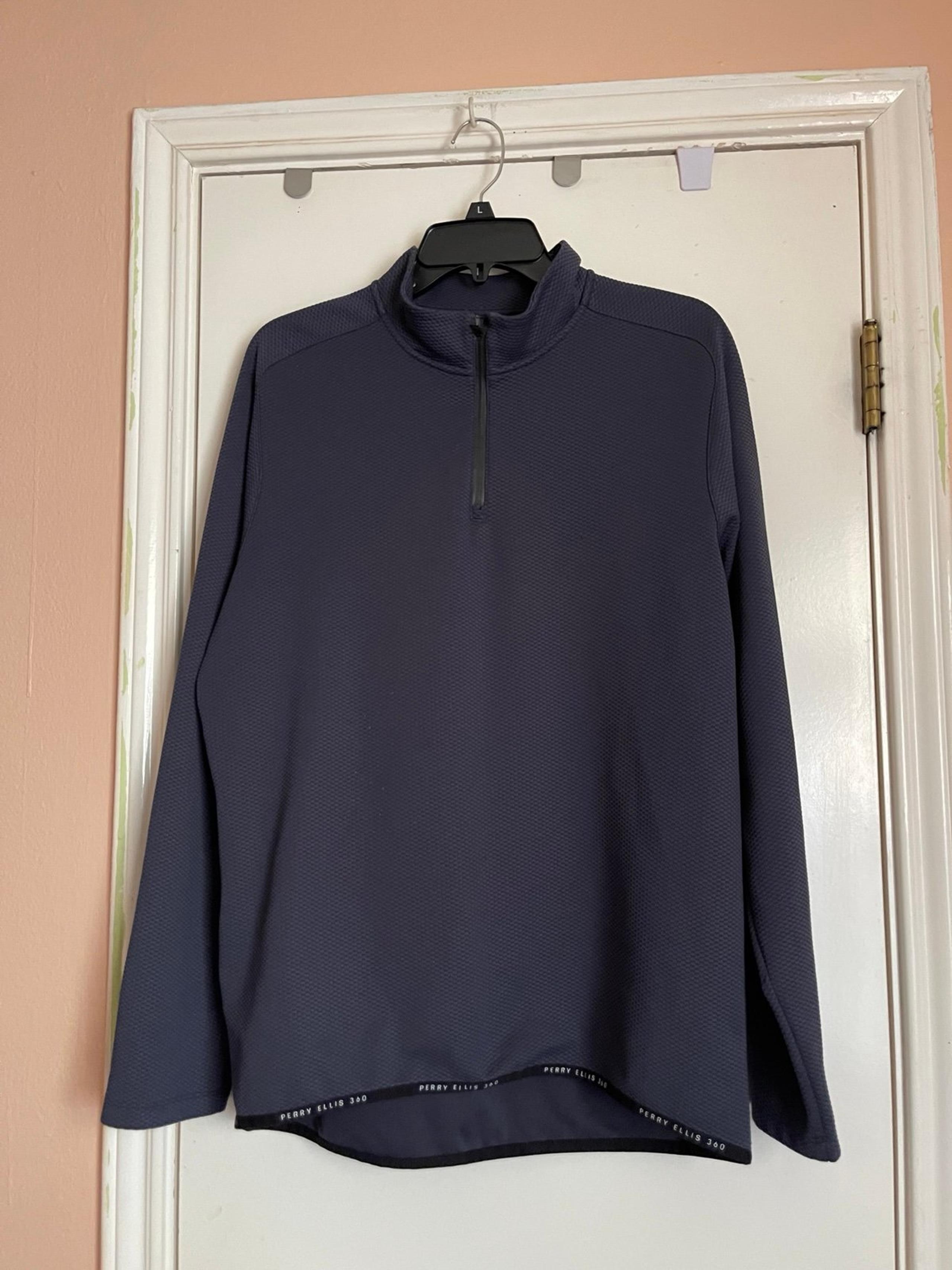 Perry Ellis  Mens 3/4 Zip top / pullover Athletic Size M