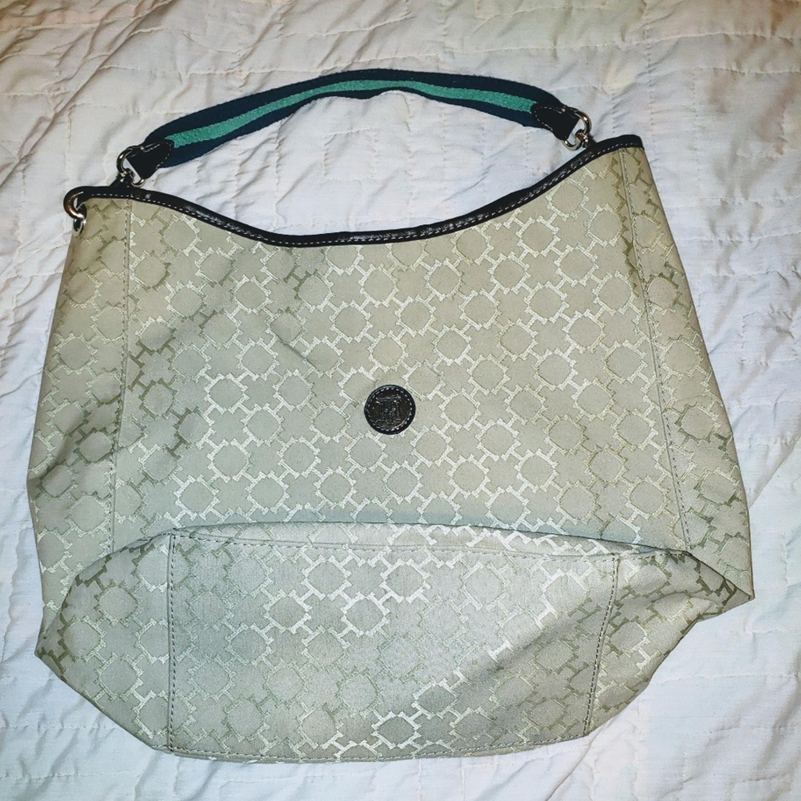 TOMMY HILFIGER shoulder bag EUC