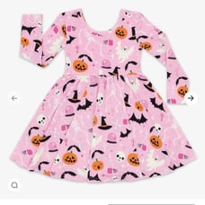 Little Sleepies Glowing Ghouls twirl
