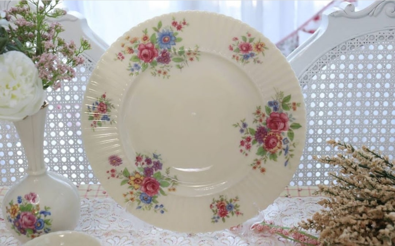 Lenox Victorian Rose 4 Of Dinner Plates