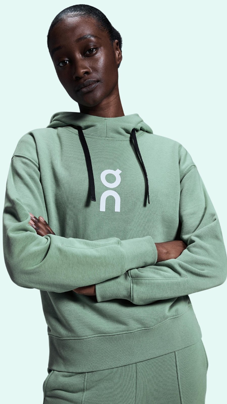 Women's Hoodie Oncloud Size M in Fern New Fullsize Basic Best Price Sale