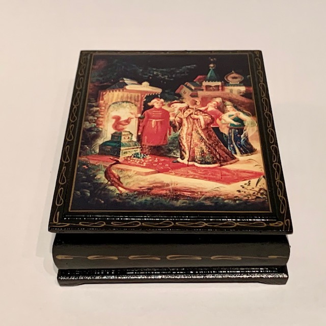 Hand Painted Russian Palekh Lacquer Box Fairytale Scene Hinged Made in USSR 5.5”