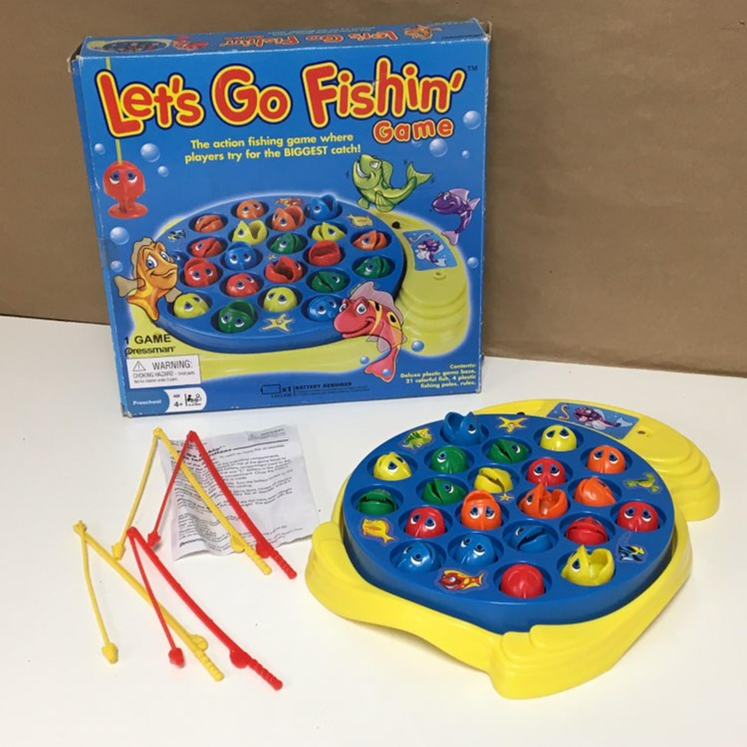 Lets Go Fishing Game Pressman