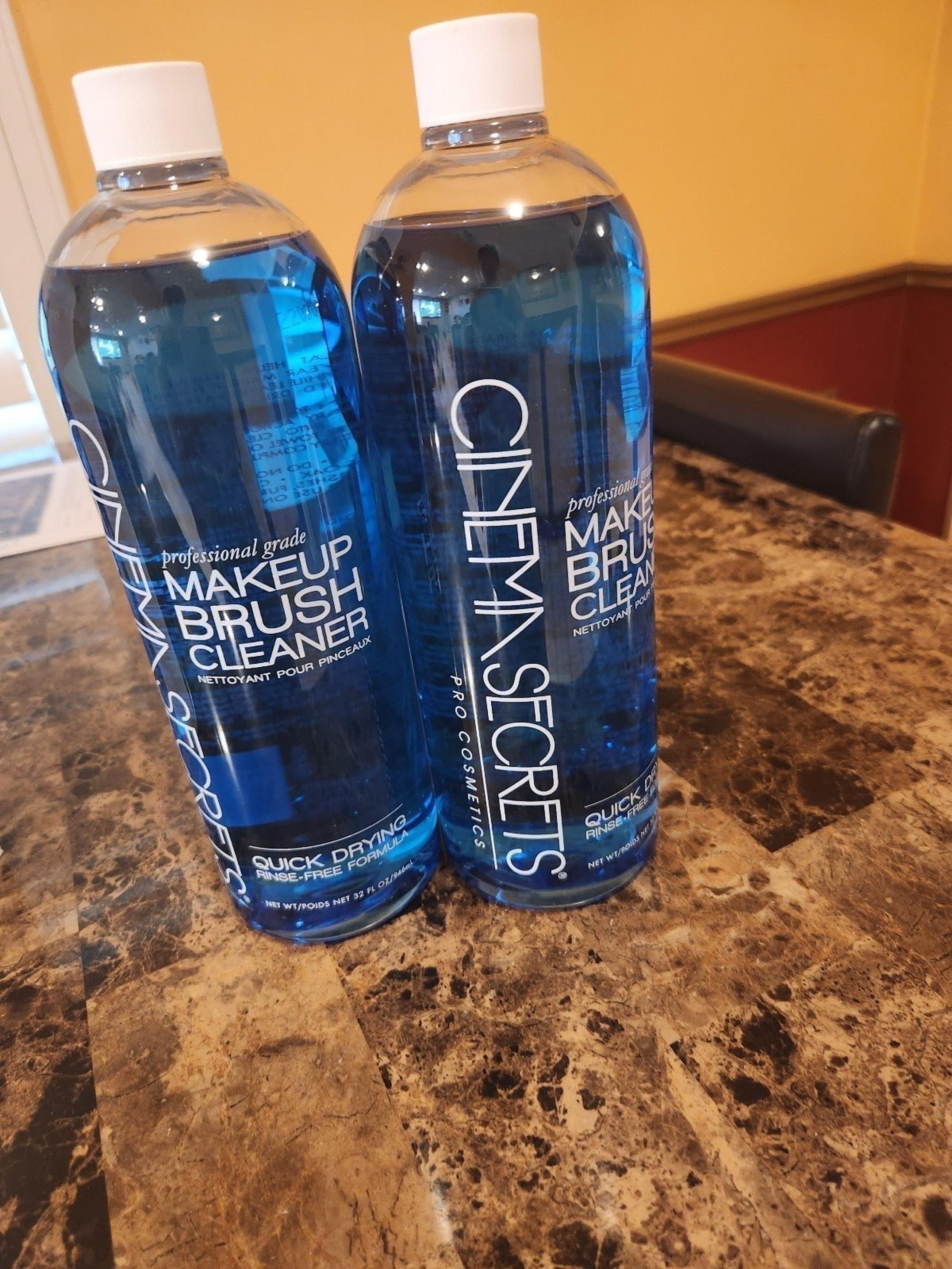 Cinema secrets brush cleaner