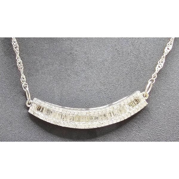 ROSS SIMONS 1/2 Carat Genuine Diamons Round & Baguette Cut Curved Bar Necklace