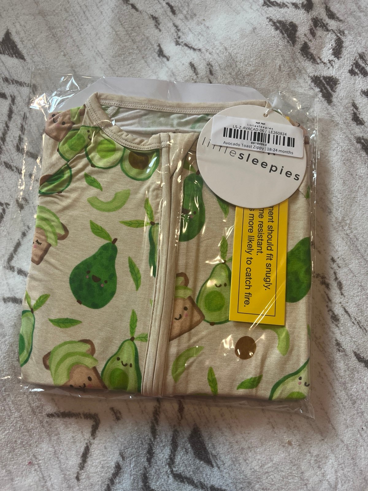 Little Sleepies avacado toast zippy 18/24 new