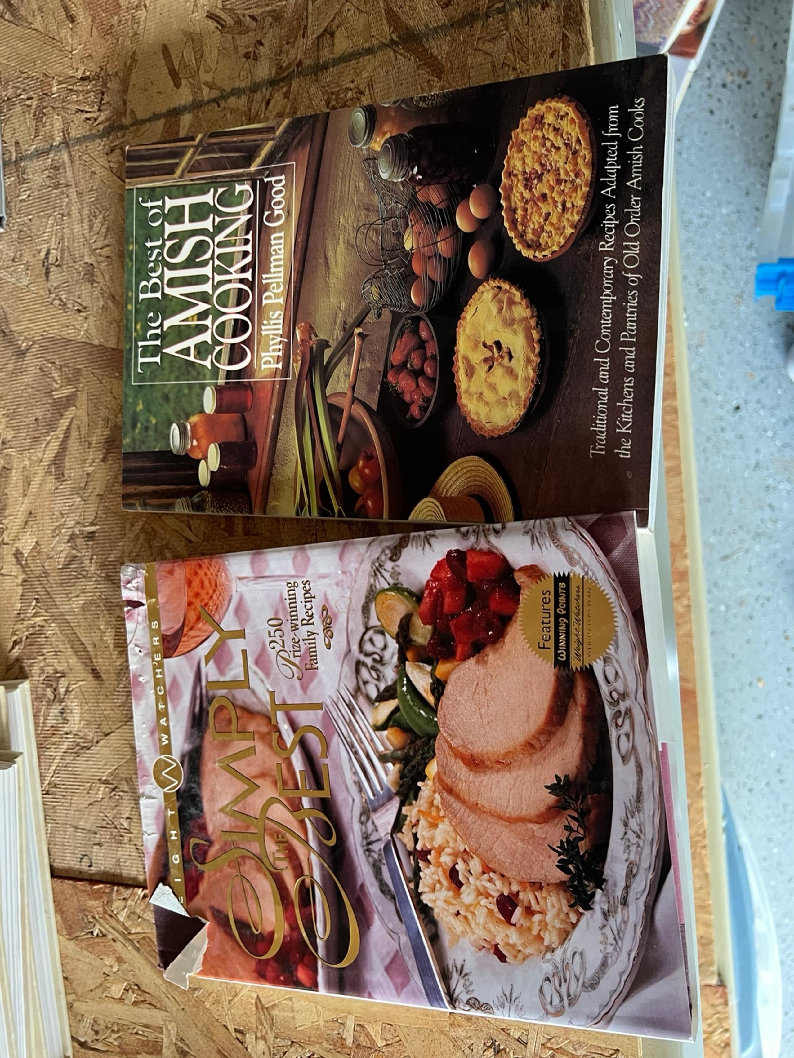 Lot of 2 vintage cookbooks, Simply the Best Cookbook and The Best of Amish Cook
