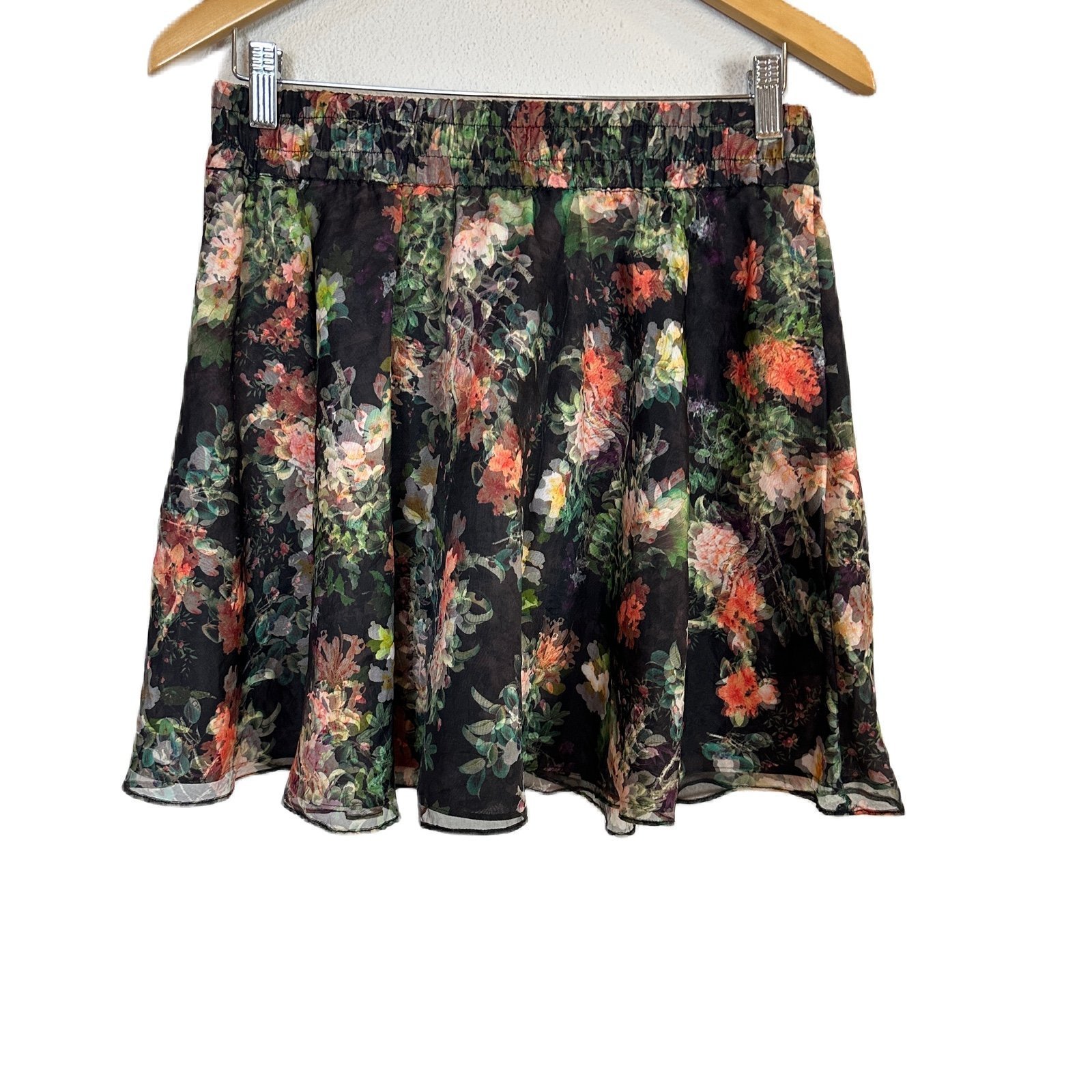 Alice + Olivia Dionne Floral Silk Black Mini Skirt Women’s Sz 8 NWOT