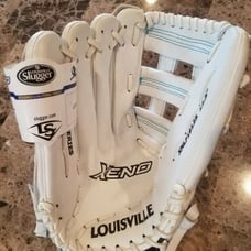 Louisville Slugger XNLF19125 Softball Glove Xeno Series 12.5” Lefty LH Thrower