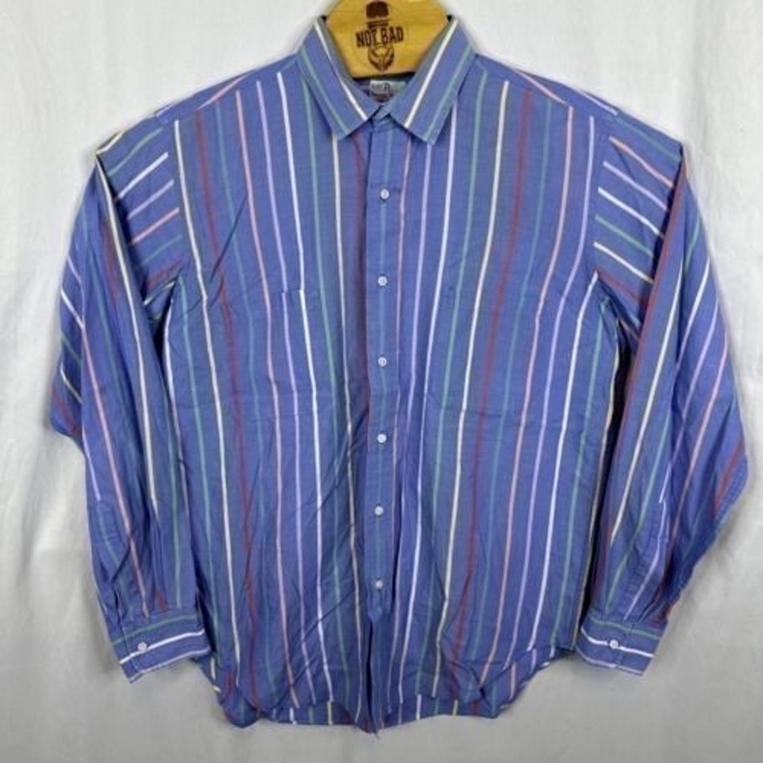 Neiman Marcus Men's Button Up Long Sleeve Shirt SZ Medium Blue Vertical Striped