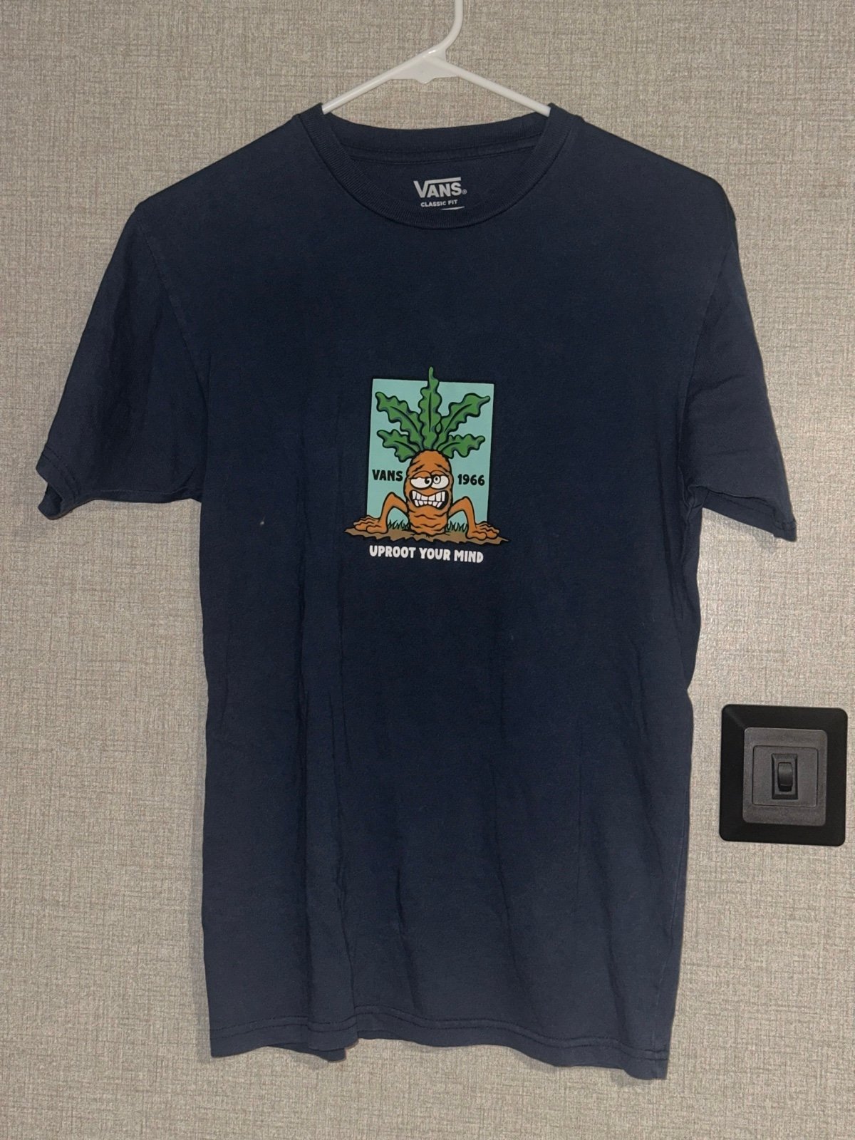 Men’s size small Vans bundle