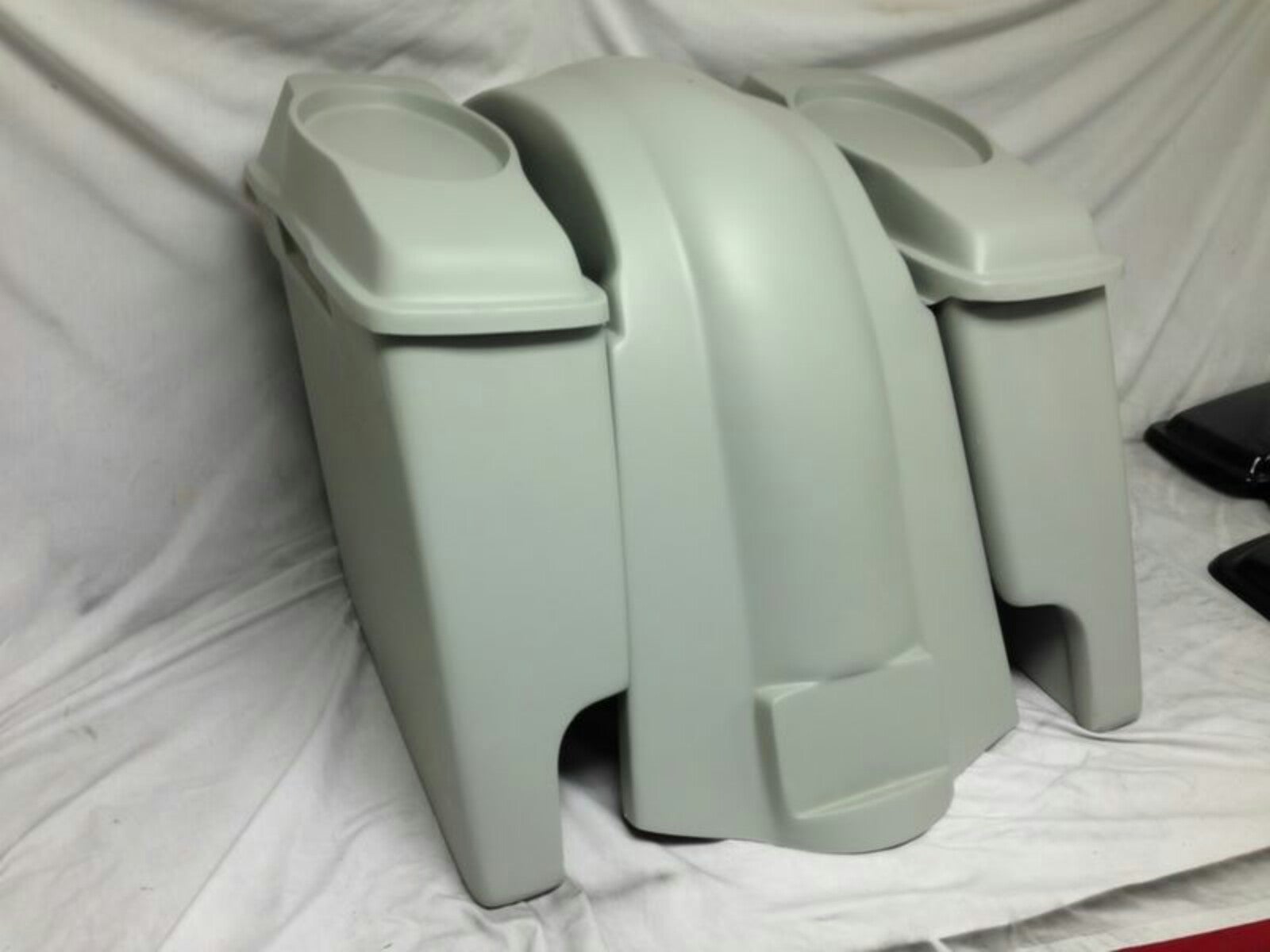 6″ Extended Saddlebags with Cut Outs and 6.5″ Speaker Lids – Not Painted