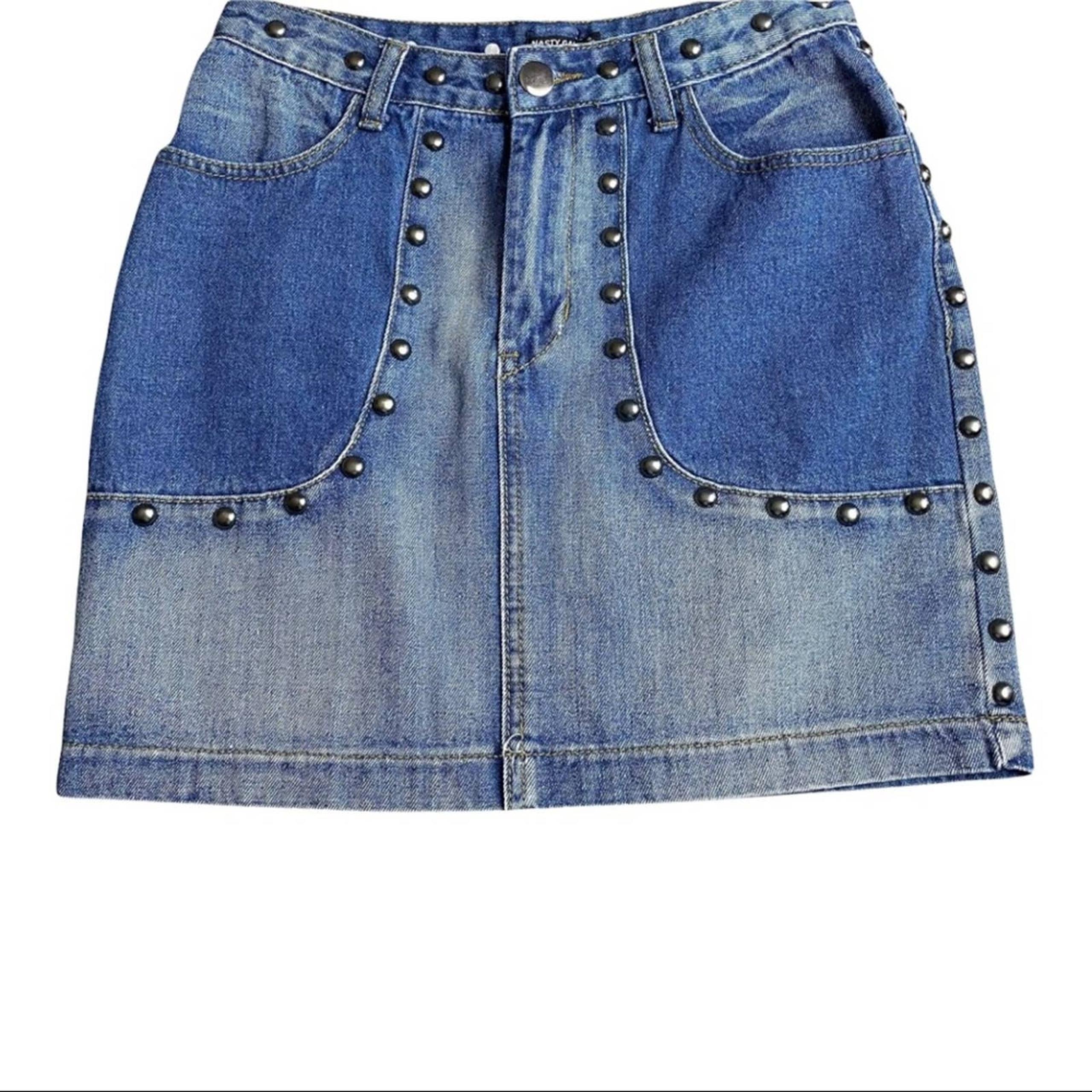 Nasty Gal Blue Denim Studded Deep Pockets Jean Skirt Size 4